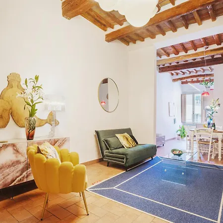 Michael's - Cozy In The Heart Of בית נופש לוקה