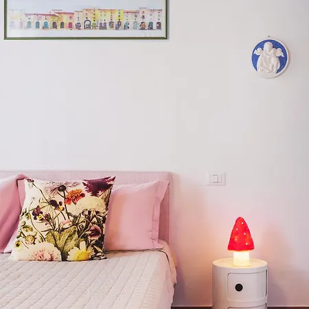 Michael's - Cozy In The Heart Of בית נופש